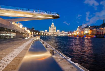 Главный архитектор Москвы награжден в США за акварель с парком "Зарядье"
