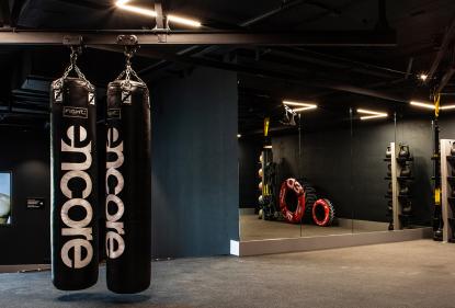 В ЖК ЛИЦА открылся самый большой фитнес-клуб сети Encore Fitness